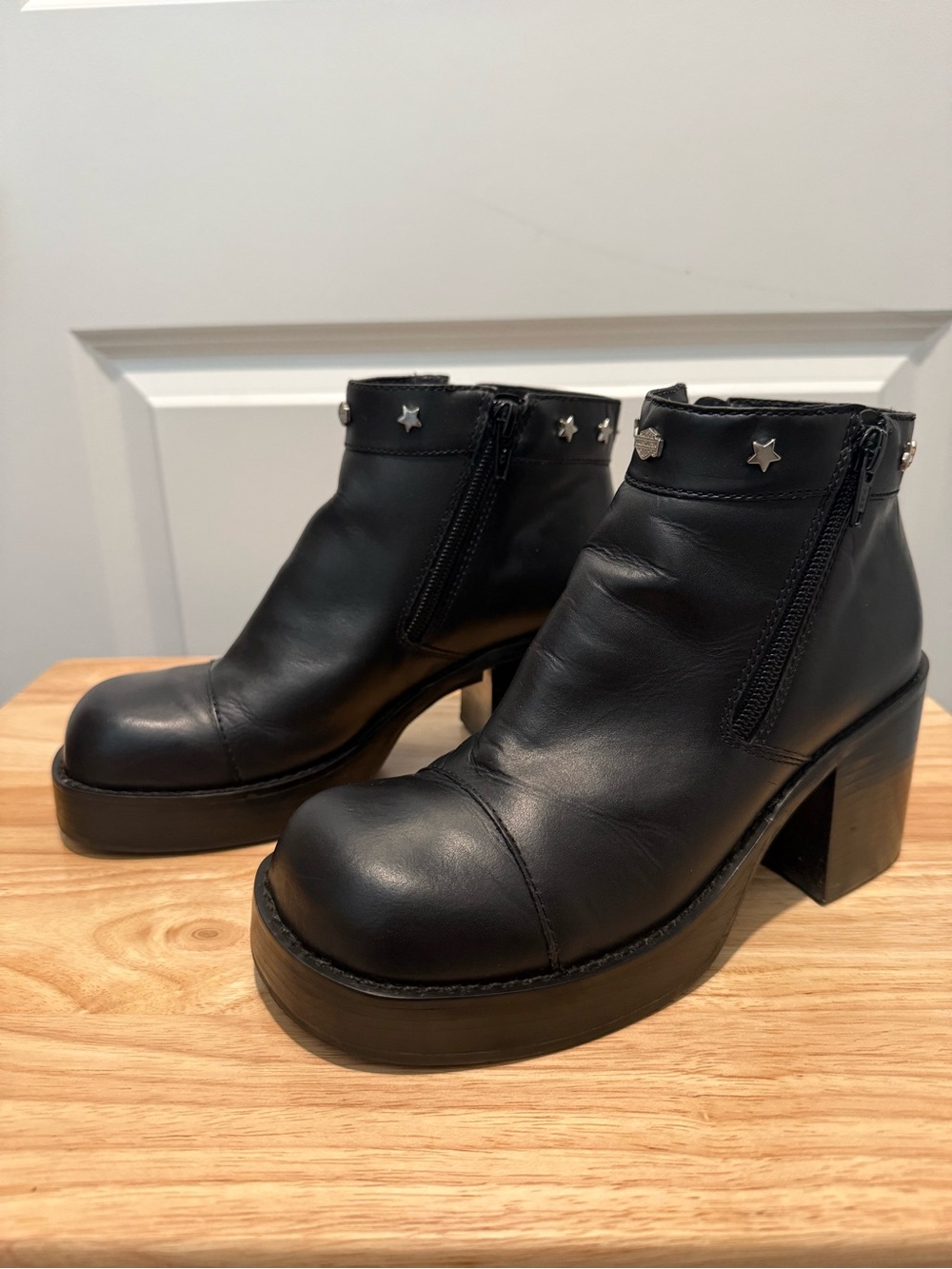 Harley-Davidson Black Star-Trim Platform Ankle Boots